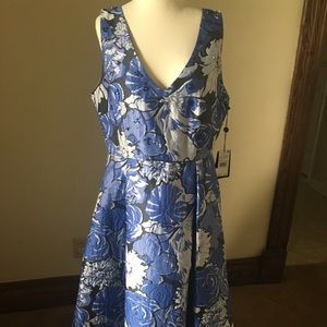 Women's V Neck Floral Jacquard Fit and Flare Dress